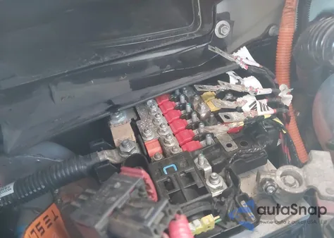 2013 Tesla Model S Performance из США, поврежденный, VIN 5YJSA1DP6DFP20977